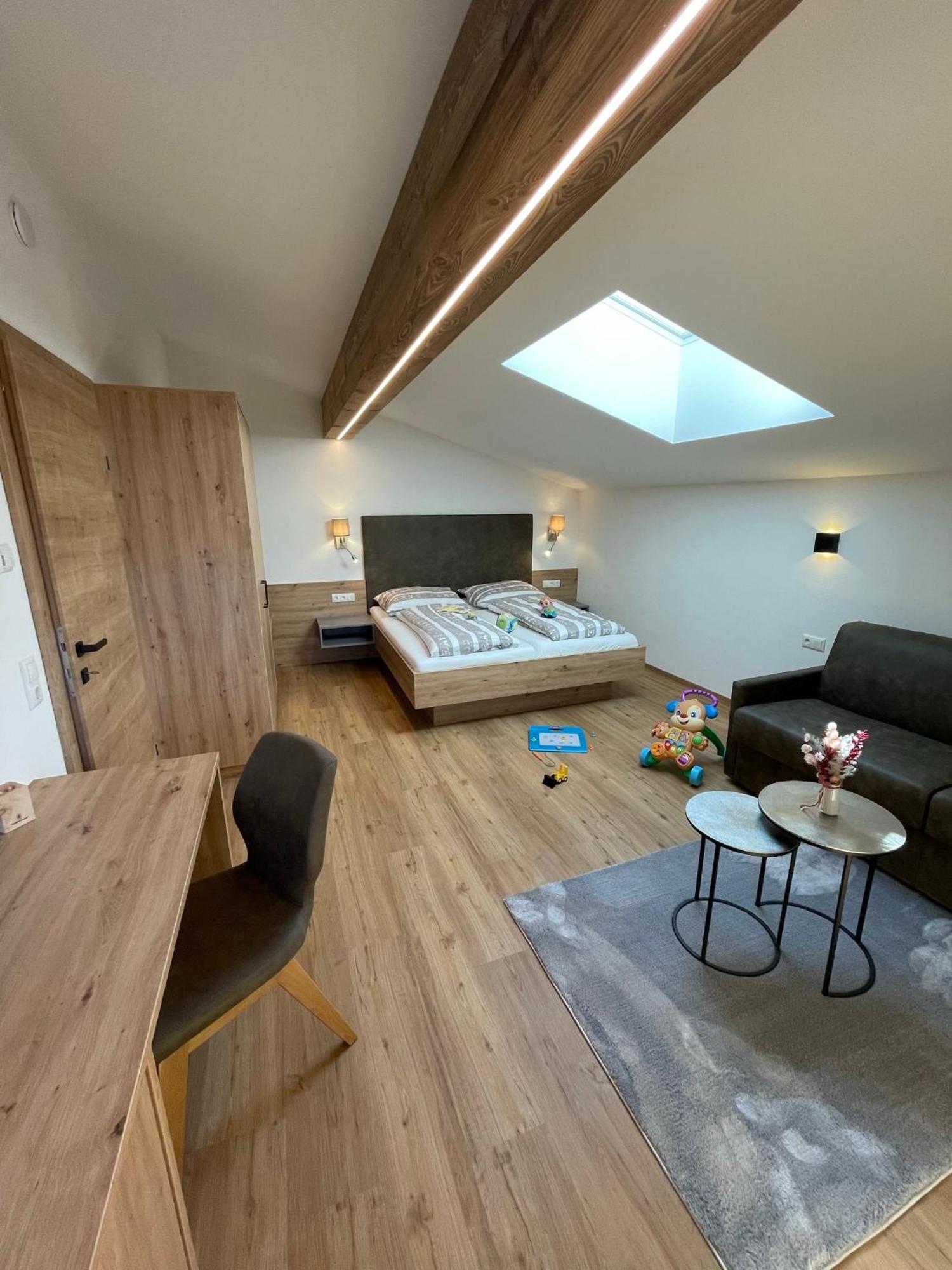 Obermuehlhof Apartment Saalfelden ภายนอก รูปภาพ